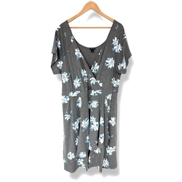 Torrid Gray Floral Print Soft Knit Summer Dress Size‎ 4X 26 28 Spring Plus Size - Picture 1 of 5